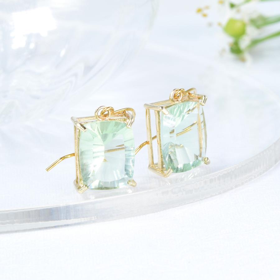 ピアス 大粒 グリーン フローライト K10イエローゴールド