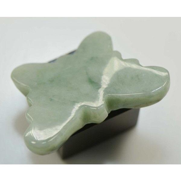 翡翠 ジェダイド 彫刻 カービング 蝶 15.58ct S-E010 《即納