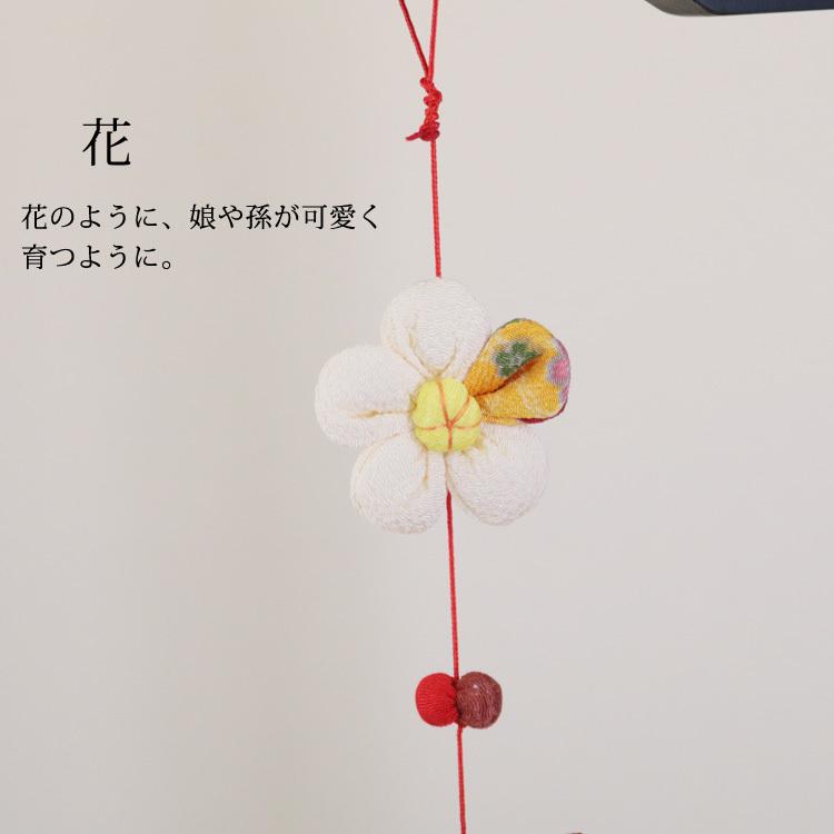 ちりめん細工の飾り物 23種類71個 吊るし飾り 吊るし雛 魔除 縁起物 1点物 ちりめん細工の飾り物 23種類71個 吊るし飾り 吊るし雛 魔除