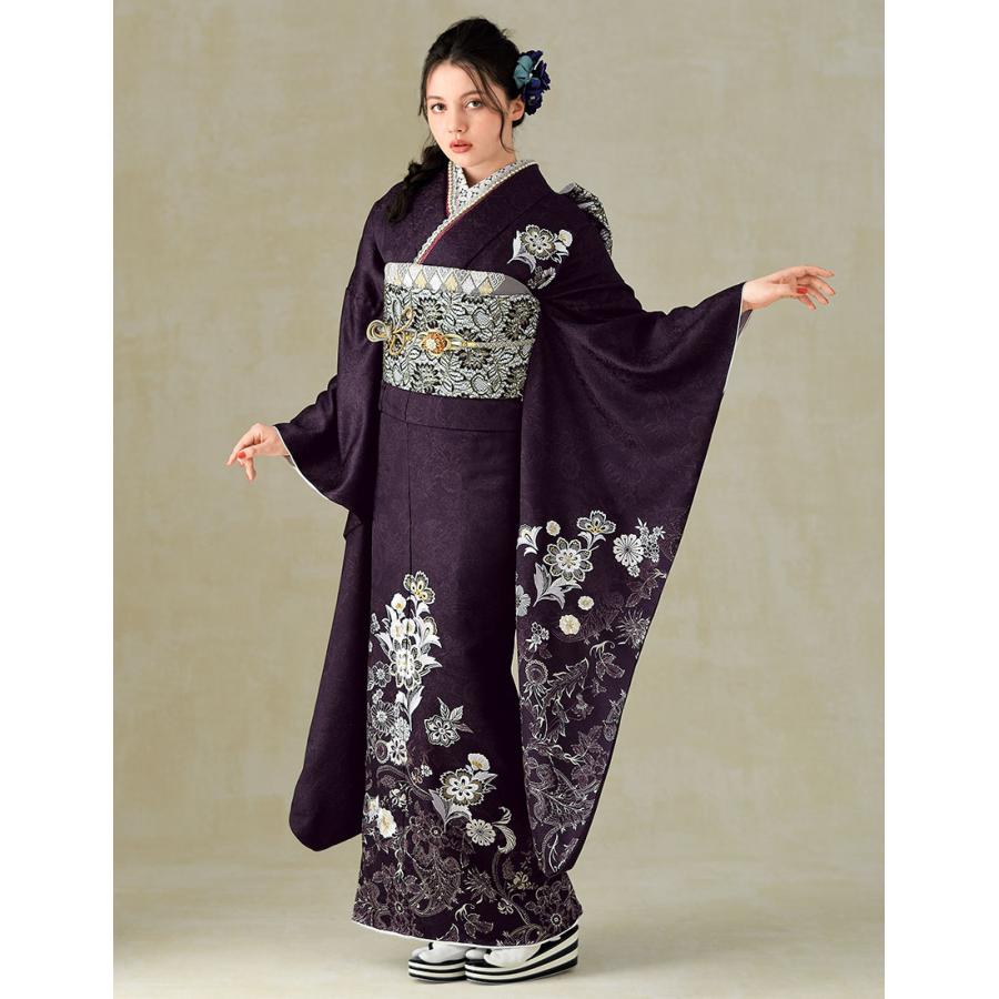 紫地に流水花柄模様の振り袖