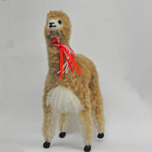 ビクーニャ ぬいぐるみ ビクニータ adorno de vicuna vicunhita ビクーニャ ぬいぐるみ ビクニータ adorno de vicuna vicunhita