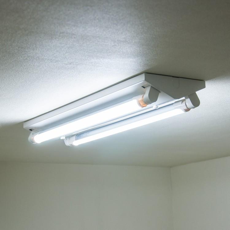 Led蛍光灯 逆富士器具w型2灯式 w形 直管 ベースライト 昼光色 G13 高輝度 照明器具 天井照明 蛍光灯器具 Ledライト シーリングライト 工場 施設用 共同照明 Gt Setrgd 10w58cw N2 共同照明 通販 Yahoo ショッピング