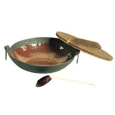 季節鍋・よせ鍋 チリ鍋24cm 鉄製 五進 鉄 ちり鍋 (内面茶ホーロー仕上) 24cm (1-2106-1101)