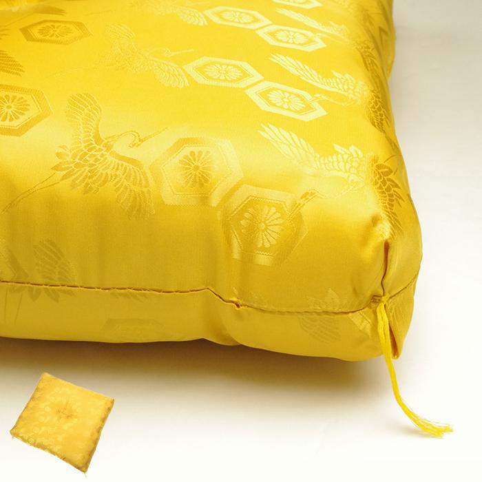 KYOETSU（京越） (座布団 黄小綸子)傘寿 米寿 卒寿 祝い 鶴 亀甲 祖父