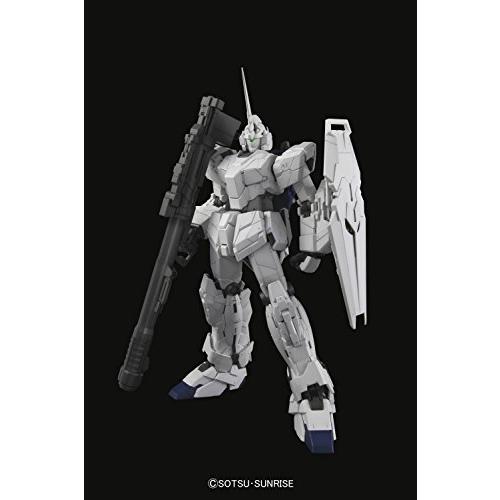 【2026年1月8日以降の発送予定】 Bandai Hobby PG RX-0 Unicorn Gundam Model Kit (1/60 Scale) (BAN194365) 【HO1114996355】(39700円)
