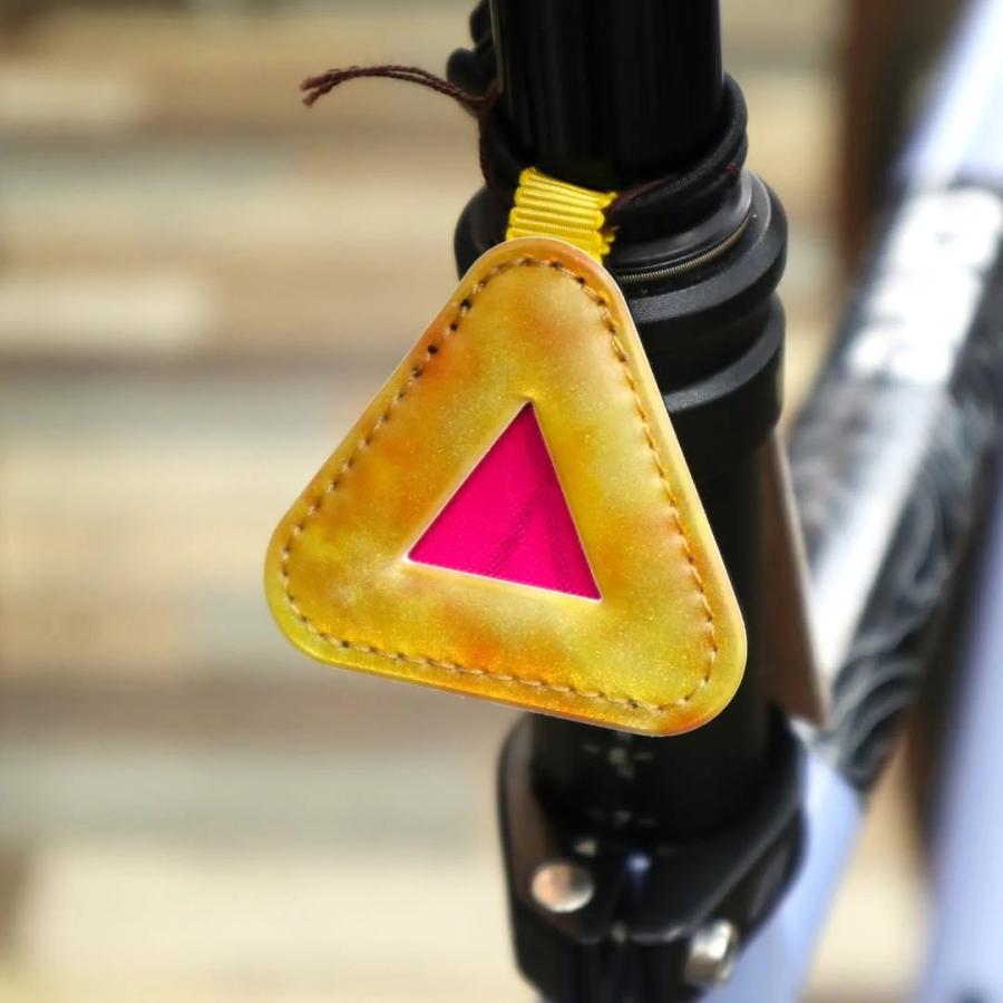 BLUE LUG/ブルーラグ triangle reflector MINI（fire dye）｜限定