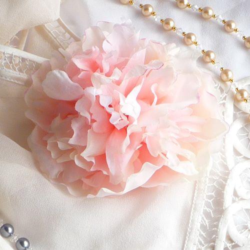 芍薬振り袖用ヘアアクセ　フレッシュピーチ色 |  | 01