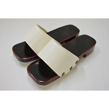 伊と忠　かざり下駄　逸品　新品 庭下駄 塗 小 : 伊と忠 ONLINE - 通販 - Yahoo!ショッピング