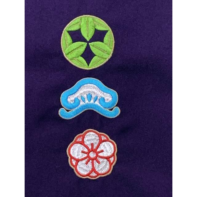 小町キッズ」 ブランド 卒園式に 6歳−7歳向け 女の子の刺繍入り袴 