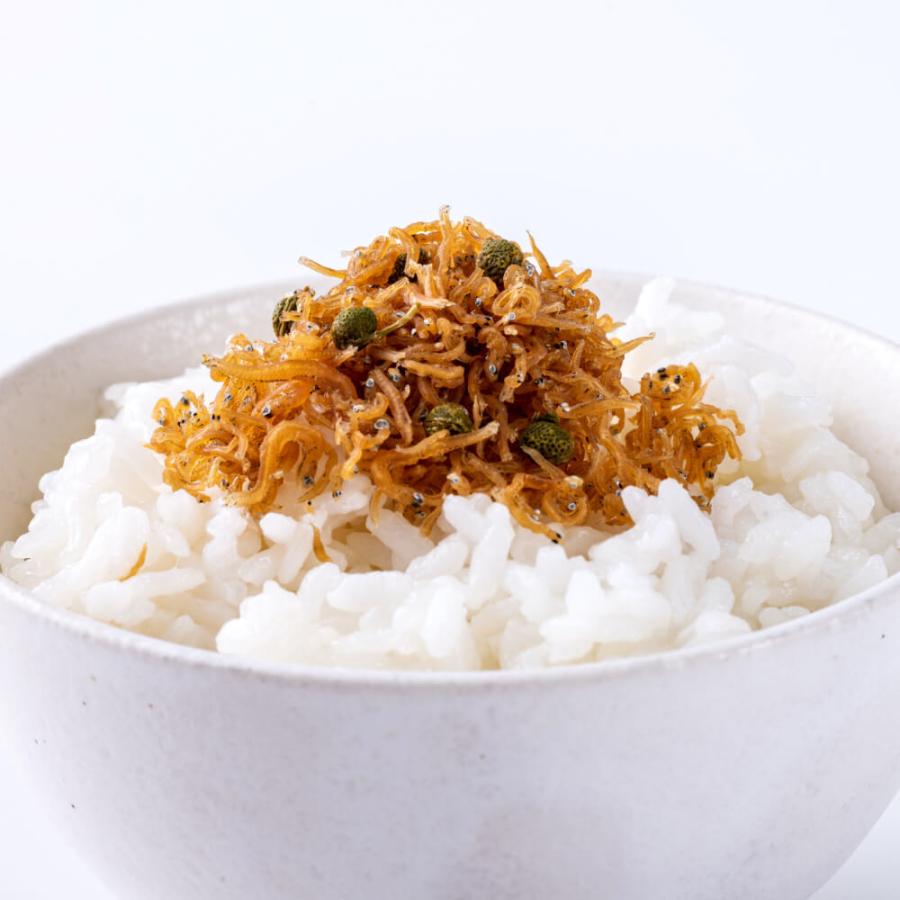 おちゃのこさいさい ちりめん山椒 京都のご飯のおとも。水を使わず、お出汁で炊き上げた山椒の香るちりめん山椒です。化学調味料無添加。上品な京都の味 :chm-001:おちゃのこさいさい - 通販 - Yahoo!ショッピング おちゃのこさいさい ちりめん山椒 京都のご飯のおとも。水を使わず、お出汁で炊き上げた山椒の香るちりめん山椒です。化学調味料無添加。上品な京都の味 :chm-001:おちゃのこさいさい - 通販 - Yahoo!ショッピング