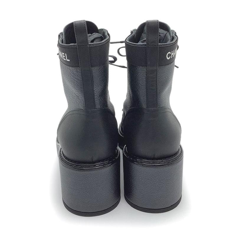 お早めに　Chanel シャネル 黒 レザー ショートブーツ CHANEL 】ショート ブーツ (CHANEL/ショートブーツ・ブーティ