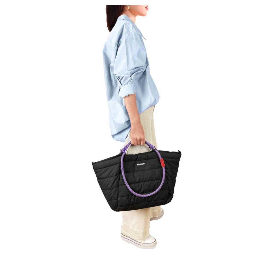 topologie キルティングバッグ 中型 黒(ストラップ付き) topologie キルティングバッグ 中型 黒(ストラップ付き)