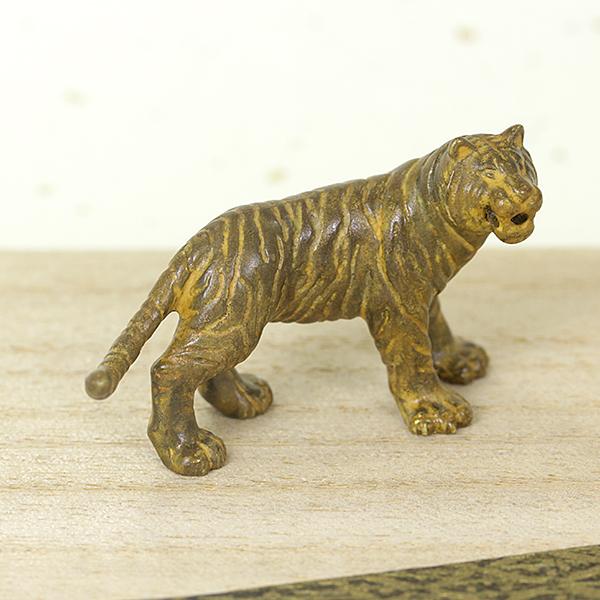 抽象画 チューリップと花 ハンドメイド インテリア アクリル画