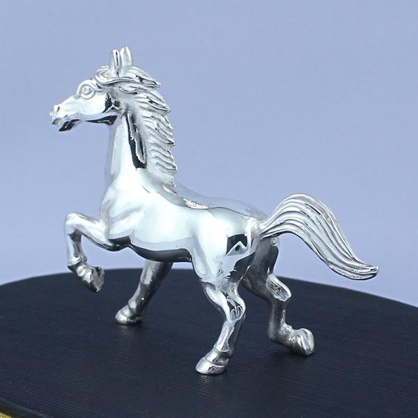 置物 干支（銀製）午・馬・うま 爽快馬 : 京都工芸舎 Yahoo!店 - 通販