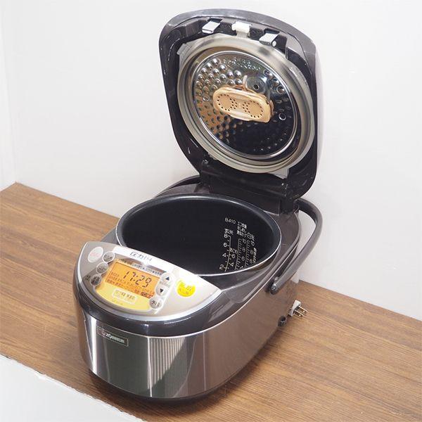 象印 中古 RJ325 IH炊飯ジャー 炊飯器 ZOJIRUSHI NP-NY18-XJ 1升 象印 中古 RJ325 IH炊飯ジャー 炊飯器 ZOJIRUSHI NP-NY18-XJ 1升