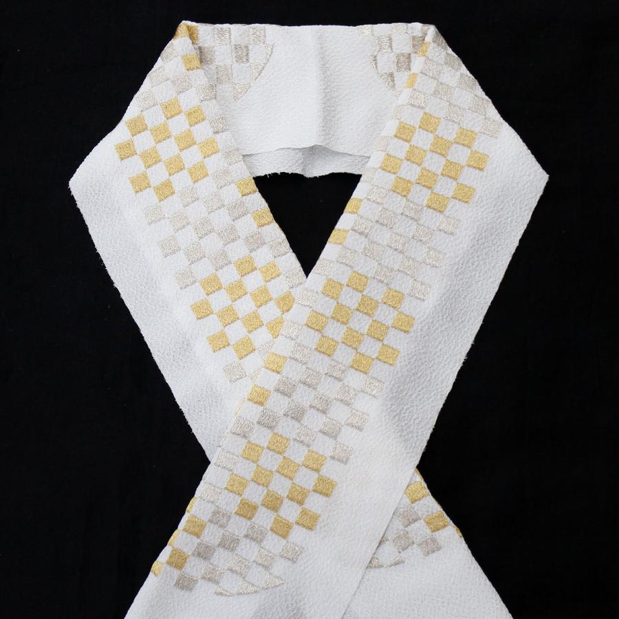 【美品】半衿　半襟　松　金　ゴールド　刺繍 半衿 刺繍 振袖 袴 成人式 卒業式 金 銀 市松柄 刺繍半襟 半襟