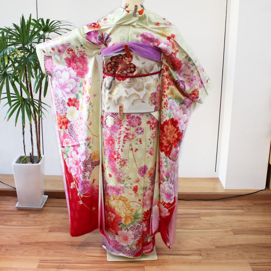 ｍ2218＊美品 正絹 刺繍 牡丹 鞠 菊 ワイドサイズ 成人式 振袖単品 楽天市場】【新品】 振袖 袷 着物 正絹 絹 刺繍 水色 扇 四季の花 牡丹