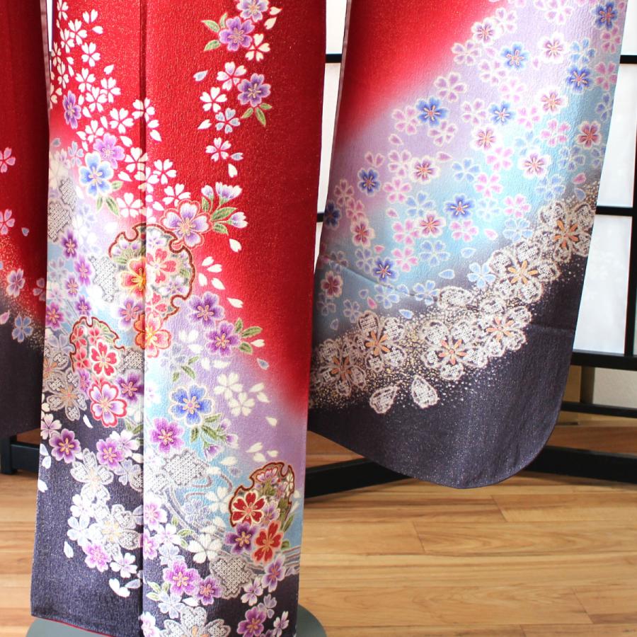 414 振袖フルセット 正絹 黄緑 グリーン 総絞り 駒刺繍 未使用 松 レトロ 414 振袖フルセット 正絹 黄緑 グリーン 総絞り 駒刺繍 未使用