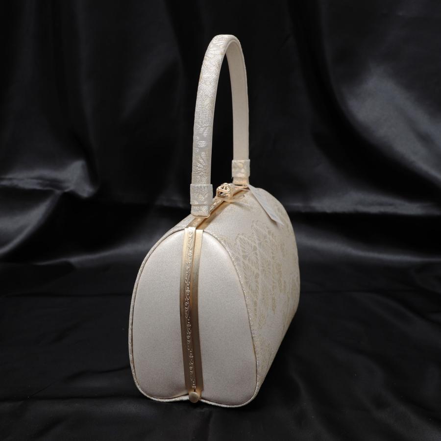 草履バッグセット 紗織 銀 シルバー  草履 Lサイズ 23.5-24.5cm 留袖 訪問着 フォーマル 礼装用 レディース 痛くない 和装バッグ 靴 下駄 履物の画像