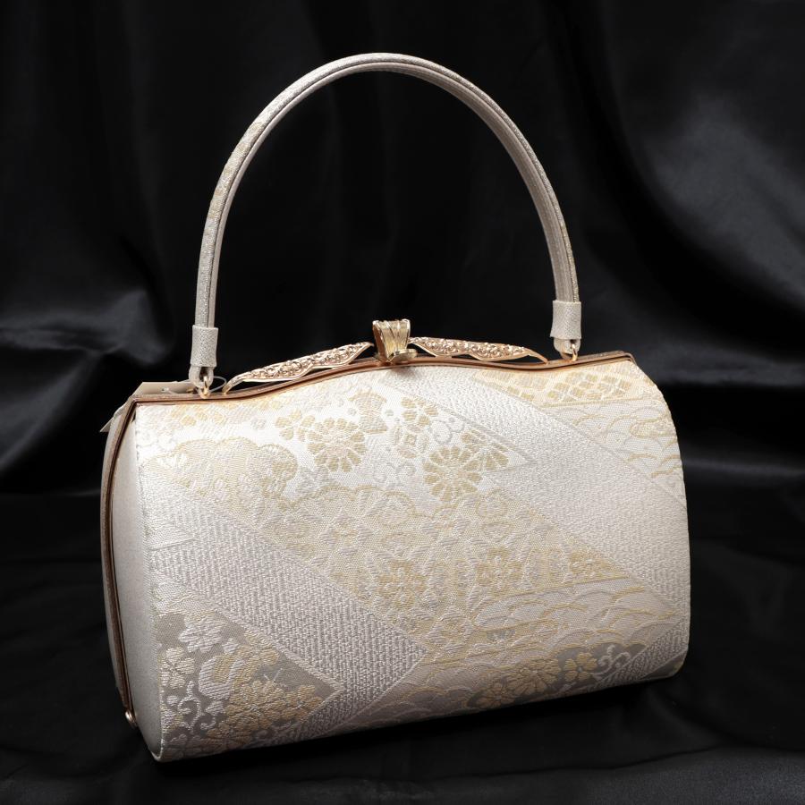 新品未使用品　和装小物　草履＆バッグ＆冠婚葬祭セット　シルバー系 草履バッグセット 紗織 高級 留袖 訪問着 フォーマル 礼装 銀 シルバー