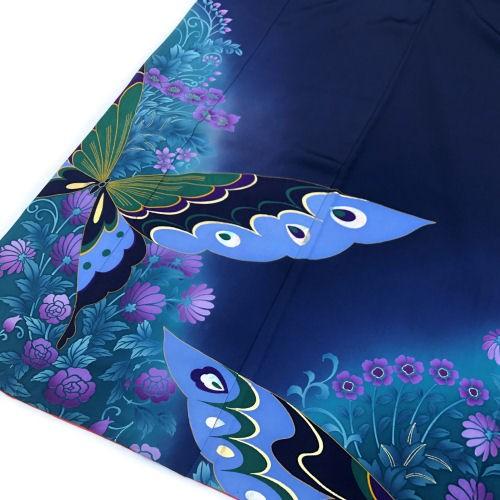 本振袖 お仕立て上がり 成人式 正絹 袷仕立て 花と蝶々柄 紺 ネイビー