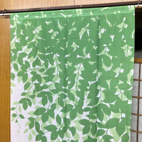 little　のれん 水彩タッチボタニカル柄4連のれん｜くらしと生協