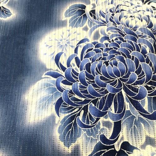 浴衣 反物 未仕立て 紺色 菊柄 ぼかし染柄 本染め 古典柄 女性用 浴衣 反物 未仕立て 紺色 菊柄 ぼかし染柄 本染め 古典柄 女性用