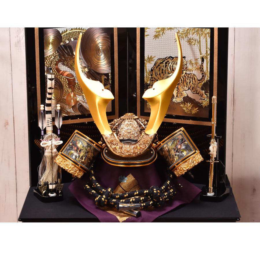 最安値【状態良好・美品】兜　貫前兜　男児　こどもの日　置き物　龍 五月人形 30号 龍神貫前之兜 間口62cm コンパクト 収納飾り 5月人形