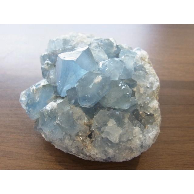 超目玉 夫婦円満のお守り 天然石 セレスタイト 原石 7ｇ 天青石 浄化力 天使性 鑑賞石 贈り物 91 メール便なら送料無料 Www Thedailyspud Com