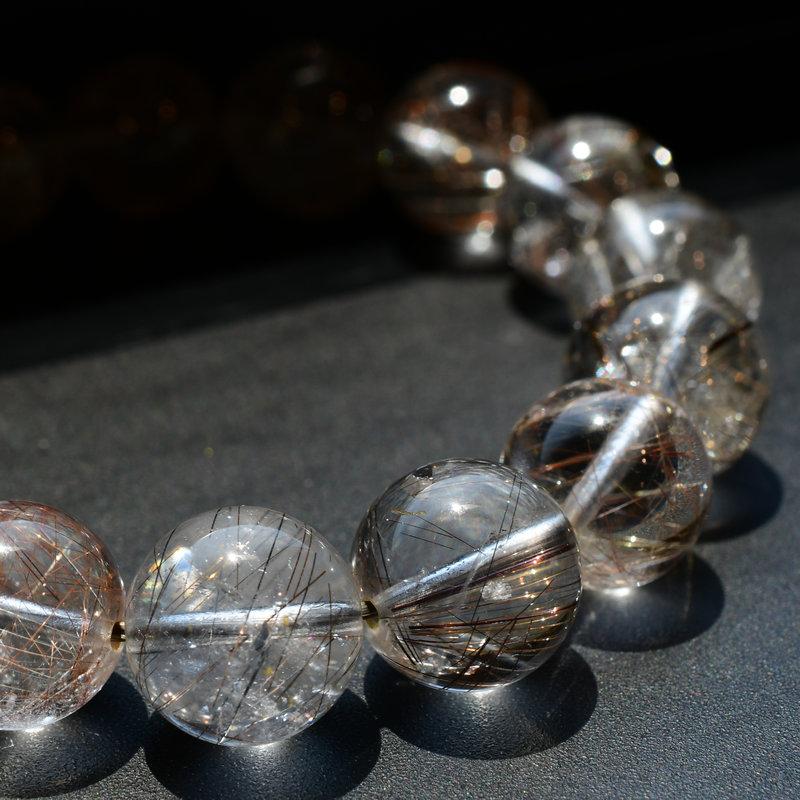 天然石ブレスレット 【インクルージョンが個性を惹き立てる☆】13mm シルバールチルクォーツ 艶感 一点物【GHB54】 京海堂の画像