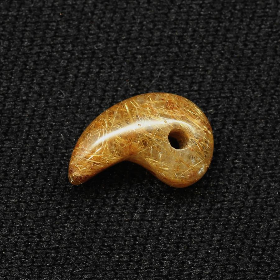 天然石 勾玉ゴールドルチル 約0.8g 濃密に詰まった黄金の輝き 仕事運 成功 お守り GHM20 交換用ゴム付＆巾着付 財運 石 京海堂の画像