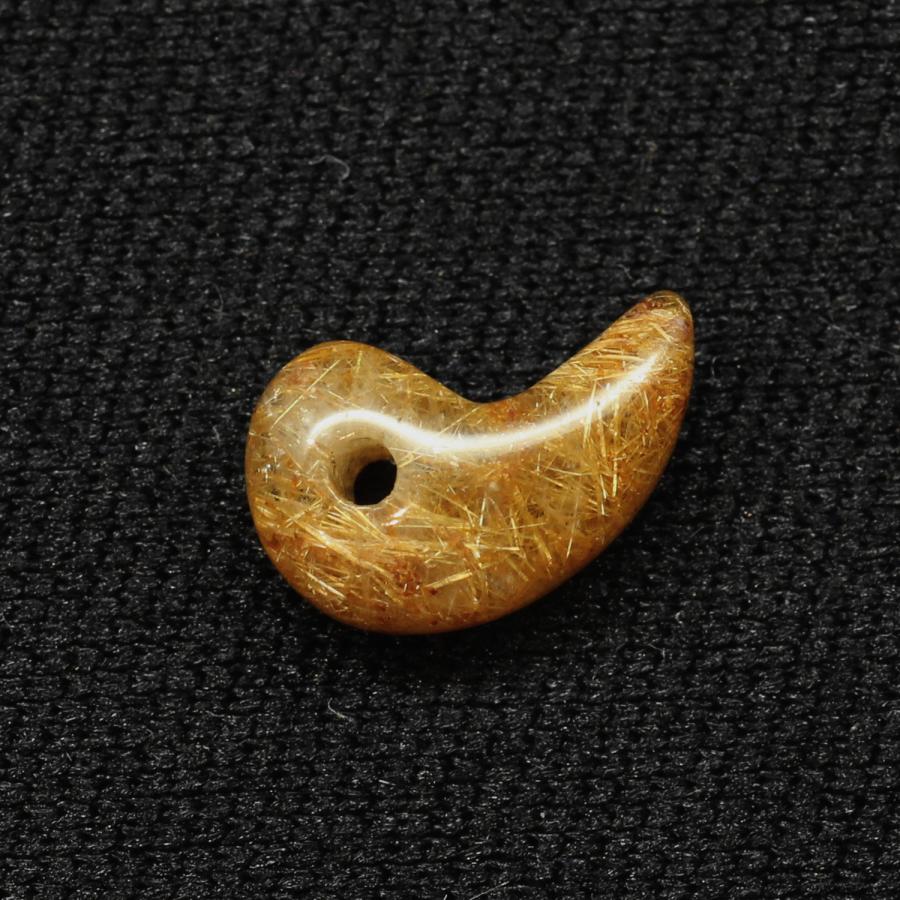 天然石 勾玉ゴールドルチル 約0.8g 濃密に詰まった黄金の輝き 仕事運 成功 お守り GHM20 交換用ゴム付＆巾着付 財運 石 京海堂の画像