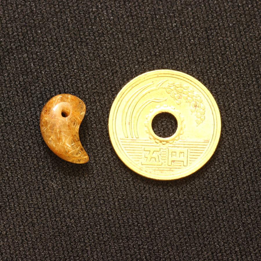 天然石 勾玉ゴールドルチル 約1.1g きらきらと上品な輝き 仕事運 成功 お守り GHM29 スエードコードor交換用ゴム付＆巾着付 財運 石 京海堂の画像