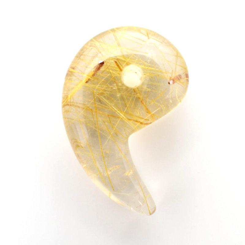 幸運を呼ぶ金色勾玉】人気 勾玉 ゴールド ルチル クォーツ 一点物