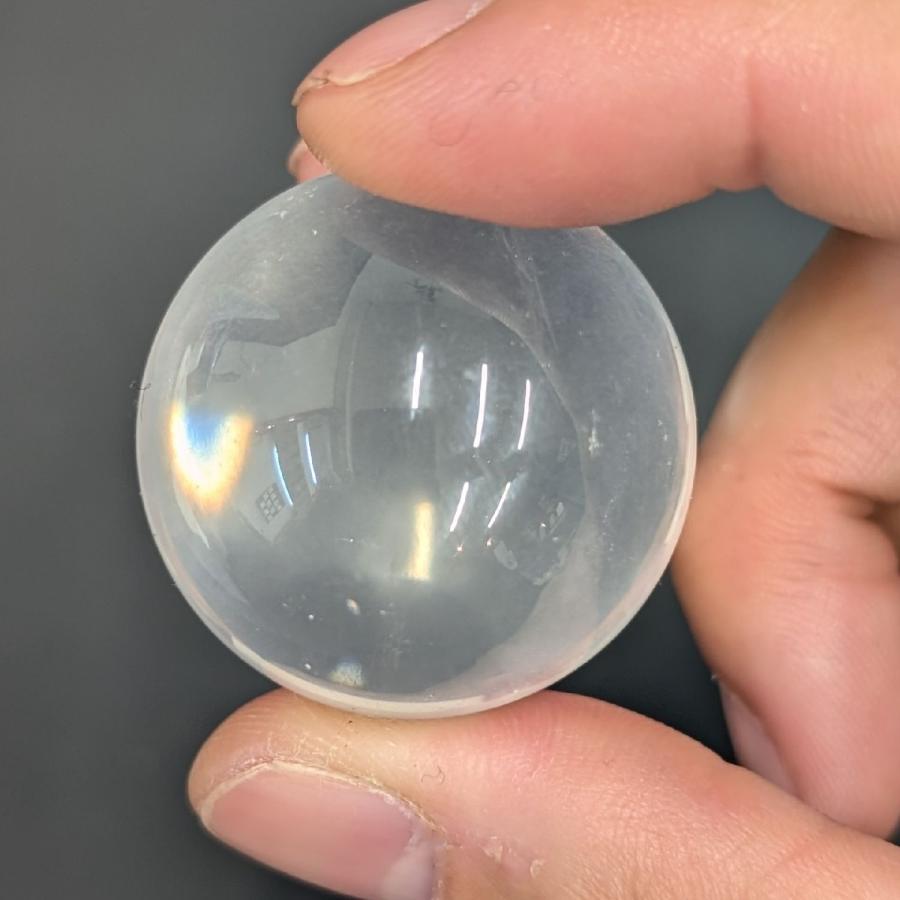 ミルキークォーツ スフィア 水晶 原石 33ミリ 53g 観賞石 リラックス 
