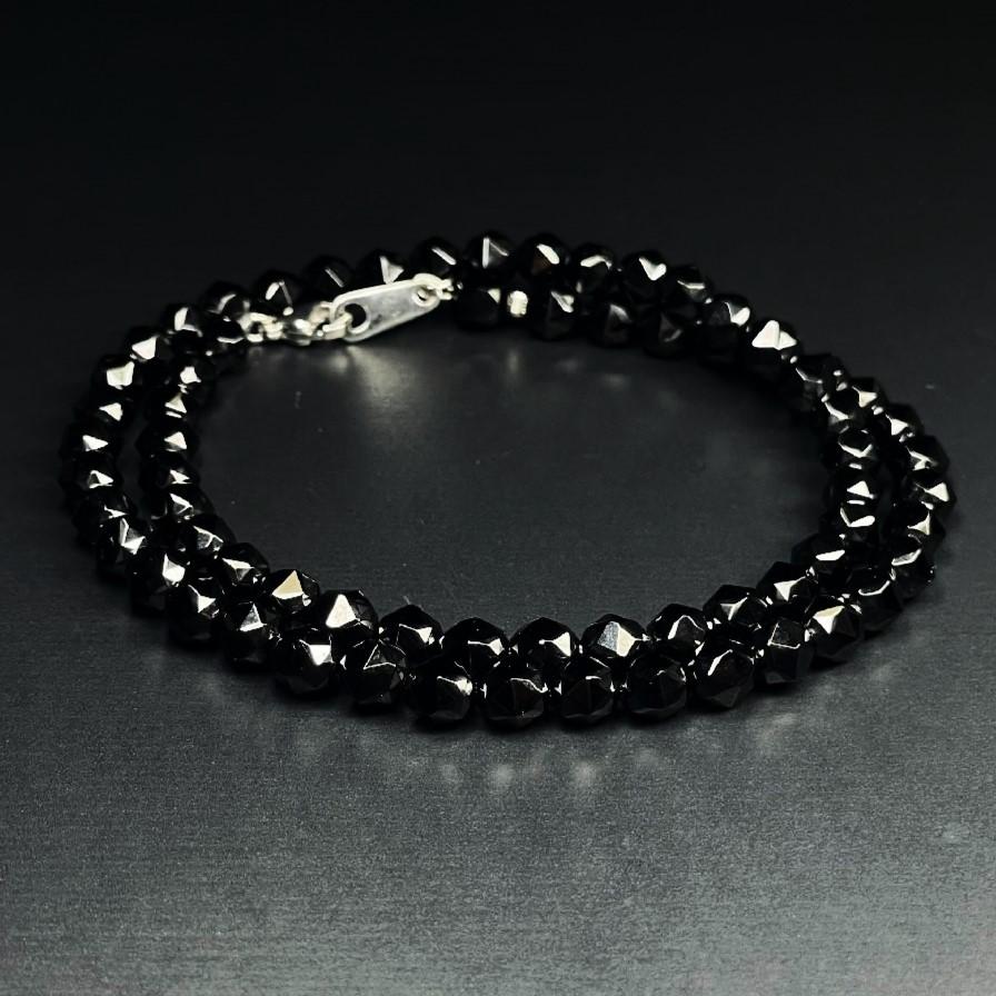 天然石 ネックレス キラキラと美しく輝く!! スターカットスピネル 5mm