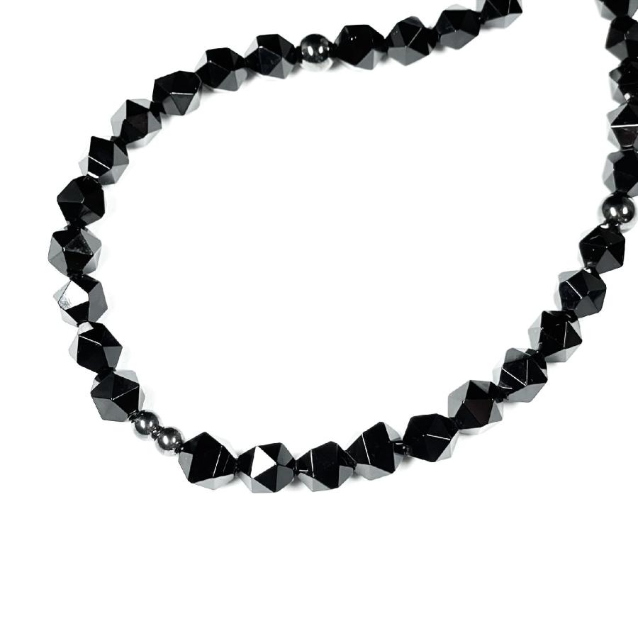 ワイルドに決まる浮彫皇帝龍水晶プレート 20 面カットオニキス 磁気 ヘマタイト ネックレス 金運 芸能人 URN 14の画像
