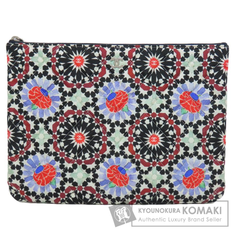 CHANEL フラワー柄 クラッチバッグ CHANEL（シャネル） マトラッセ フラワー柄 ポーチ クラッチバッグ