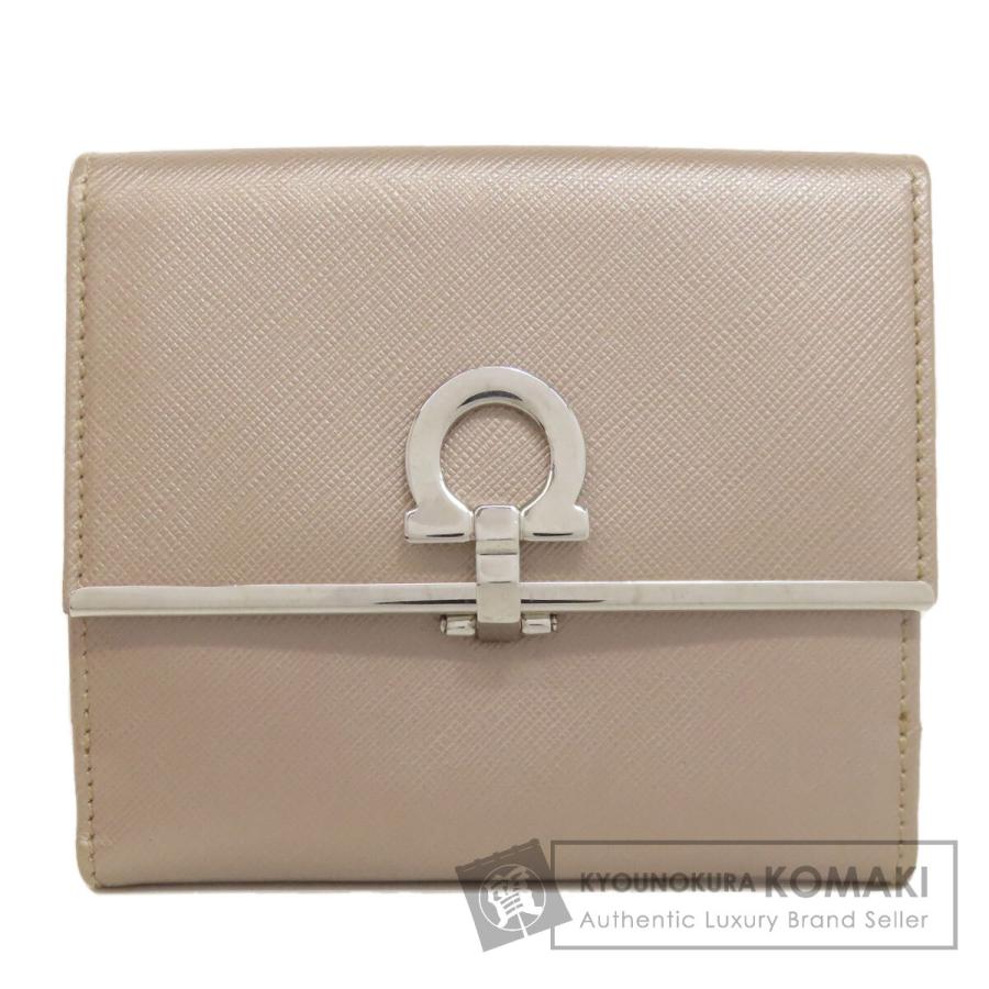 Salvatore Ferragamo サルヴァトーレフェラガモ ガンチーニ金具 二