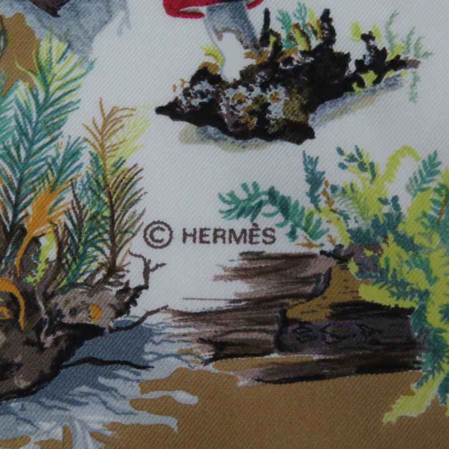 HERMES エルメス カレ90 キノコ柄 スカーフ シルク レディース HERMES エルメス カレ90 キノコ柄 スカーフ シルク レディース