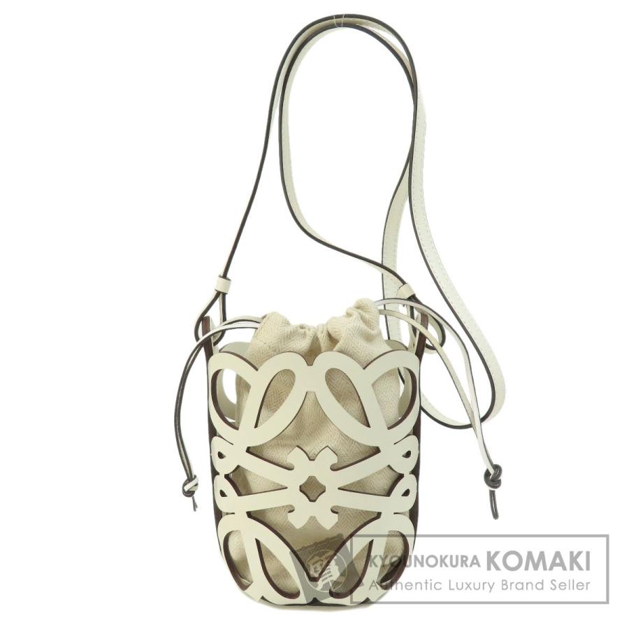 LOEWE ロエベ アナグラムカットアウト ポケット ショルダー LOEWE ロエベ アナグラムカットアウト ポケット ショルダー