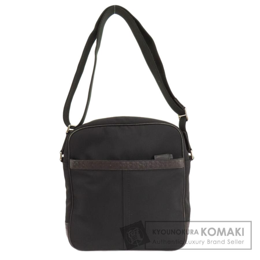 美品✨A4可 フェラガモ メッセンジャーバッグ ナイロン×レザー 斜め掛け 黒 フェラガモ ミニナイロンショルダーバッグ