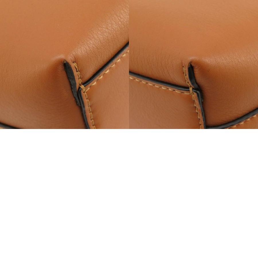 LOEWE ロエベ アナグラム トートバッグ カーフ レディース 中古 LOEWE ロエベ アナグラム トートバッグ カーフ レディース 中古