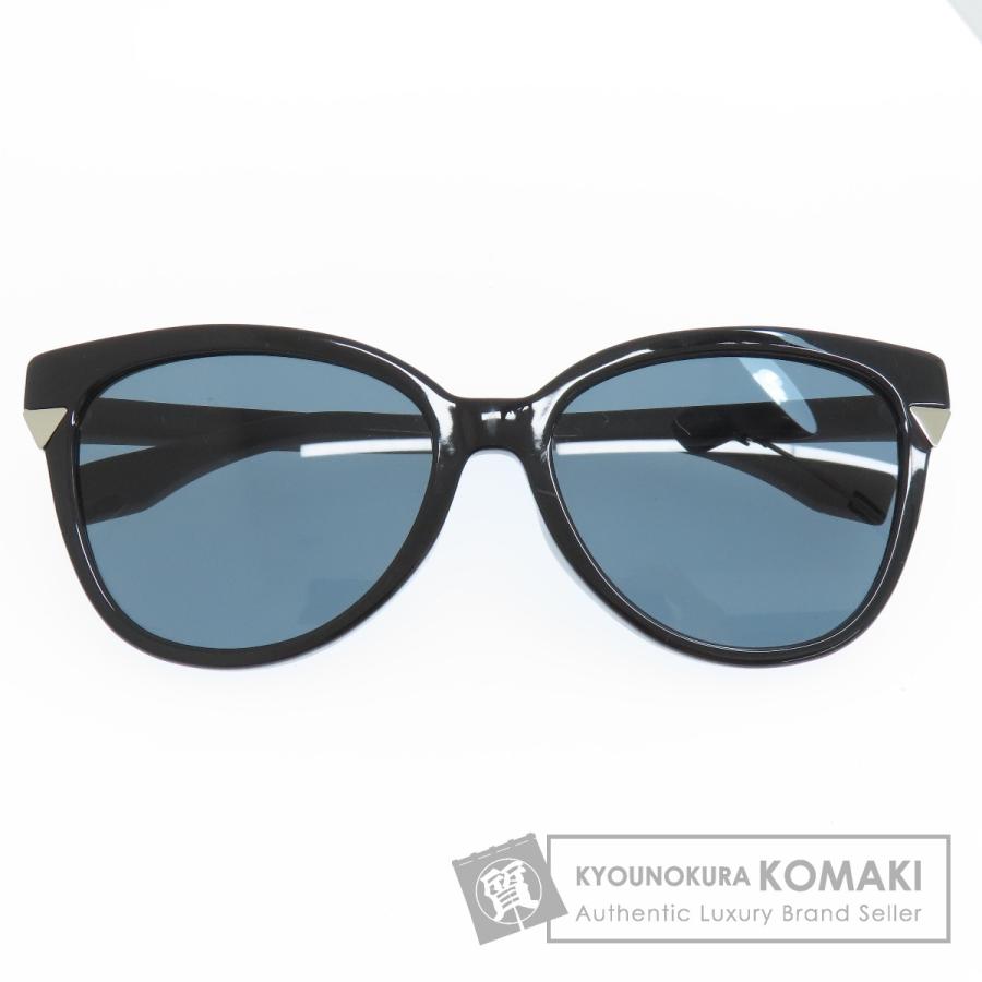 FENDI フェンディ ロゴ サングラス プラスチック レディース 中古  