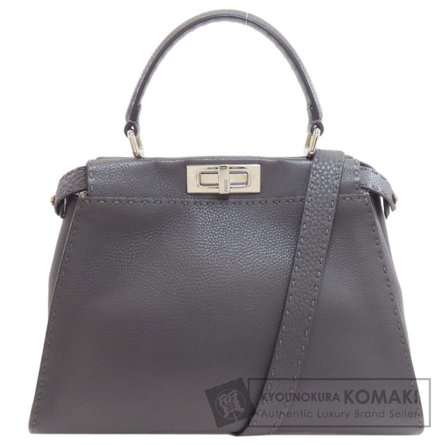 早い者勝ち即購入OK FENDI ピーカブー　ミディアム(中古) FENDI（フェンディ） ピーカブー ミディアム セレリア 2WAY
