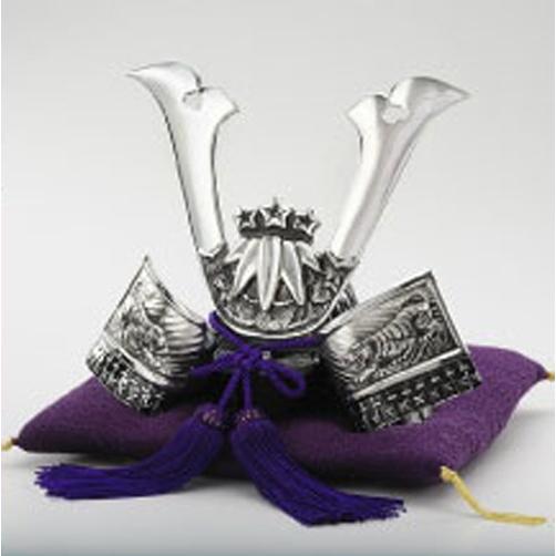 インテリア　戦国武将兜　源義経公