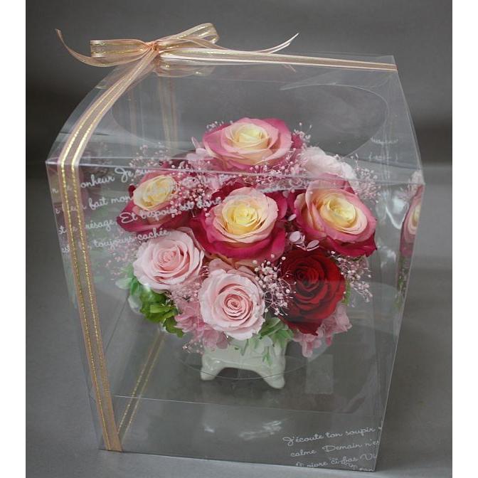キュート プリザーブドアレンジ フルブルームローズ入りケース入りアレンジ Furuburu プリザーブドフラワーキュート 通販 Yahoo ショッピング