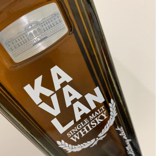 KAVALAN（カバラン） ディスティラリー セレクト NO.1 40度700ml[箱