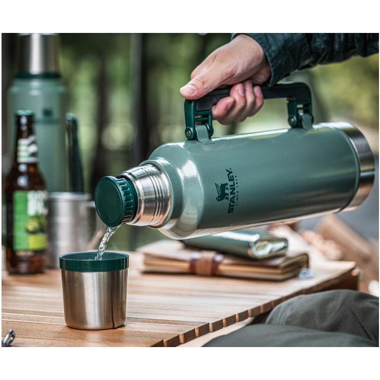 STANLEY（スタンレー） 水筒 1.9L クラシック真空ボトル 1.9リットル