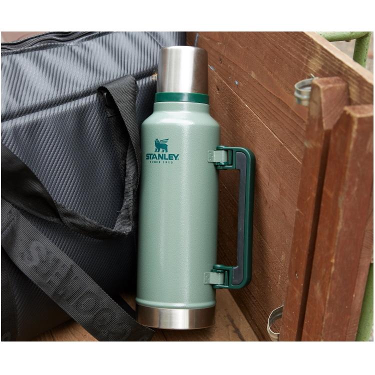 STANLEY（スタンレー） 水筒 1.9L クラシック真空ボトル 1.9リットル